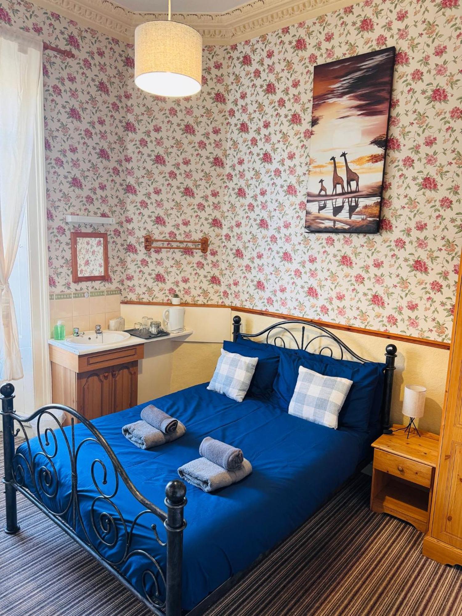 Edinburgh Travel Guest House Екстер'єр фото