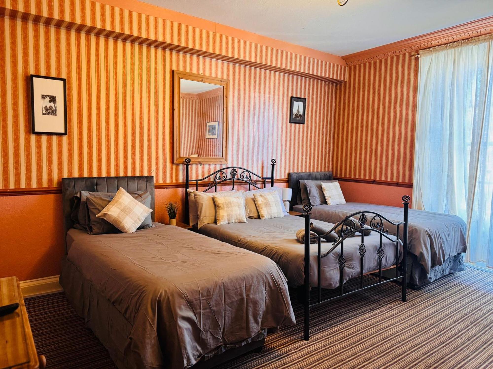 Edinburgh Travel Guest House Екстер'єр фото