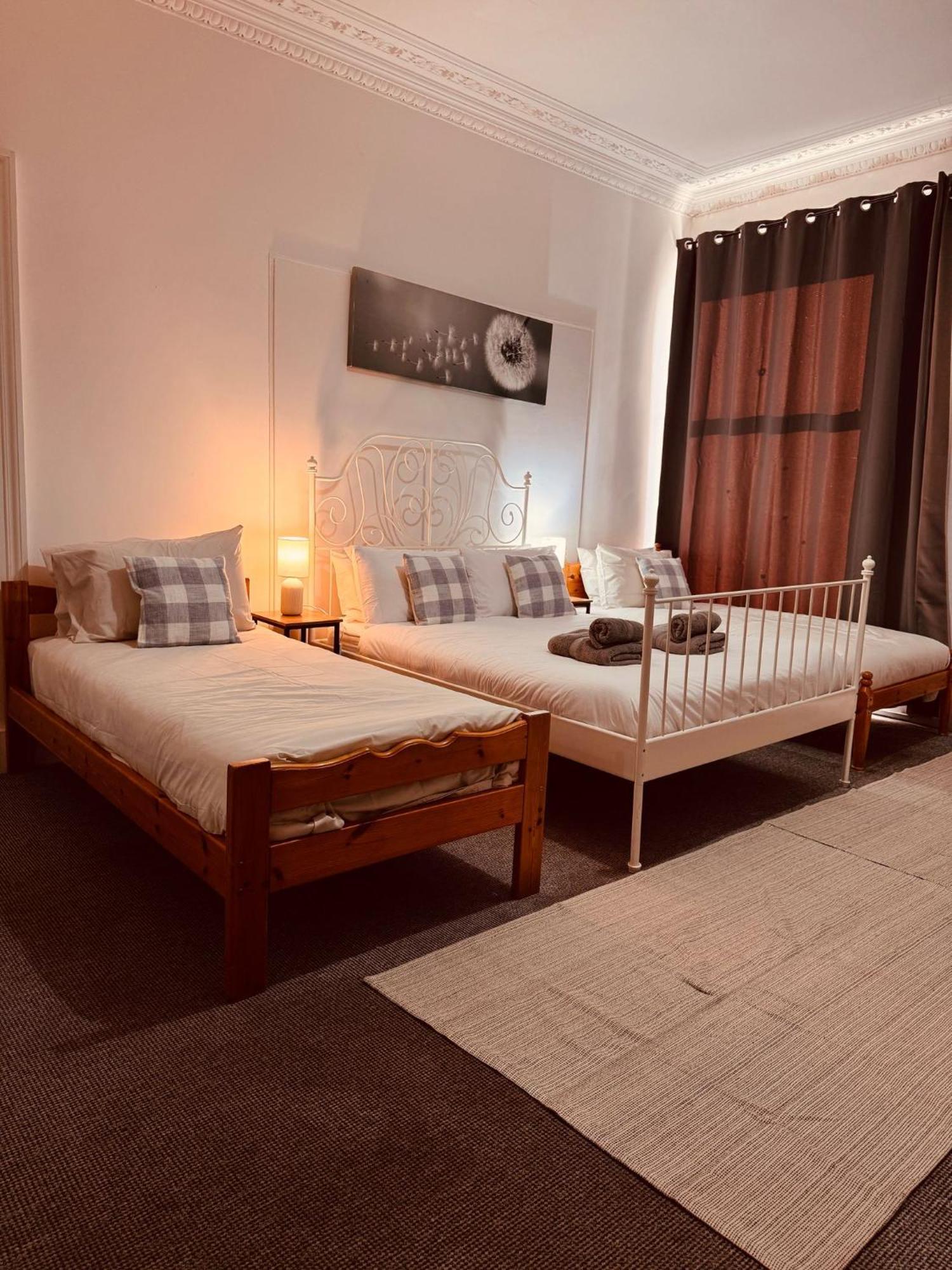 Edinburgh Travel Guest House Екстер'єр фото