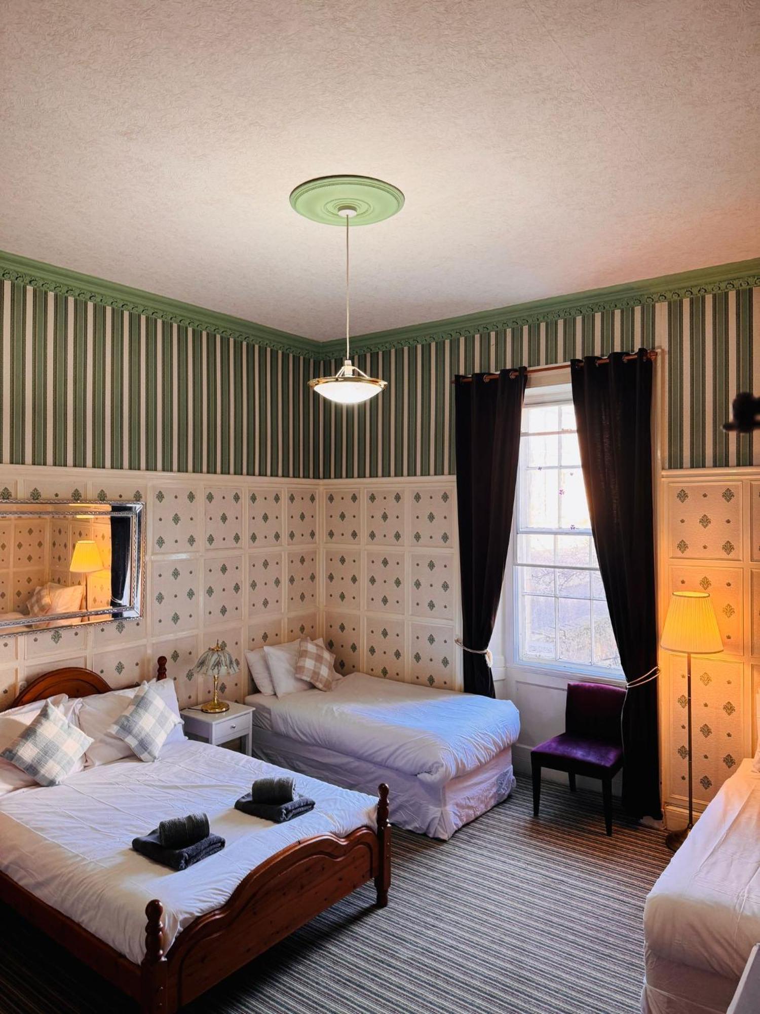 Edinburgh Travel Guest House Екстер'єр фото