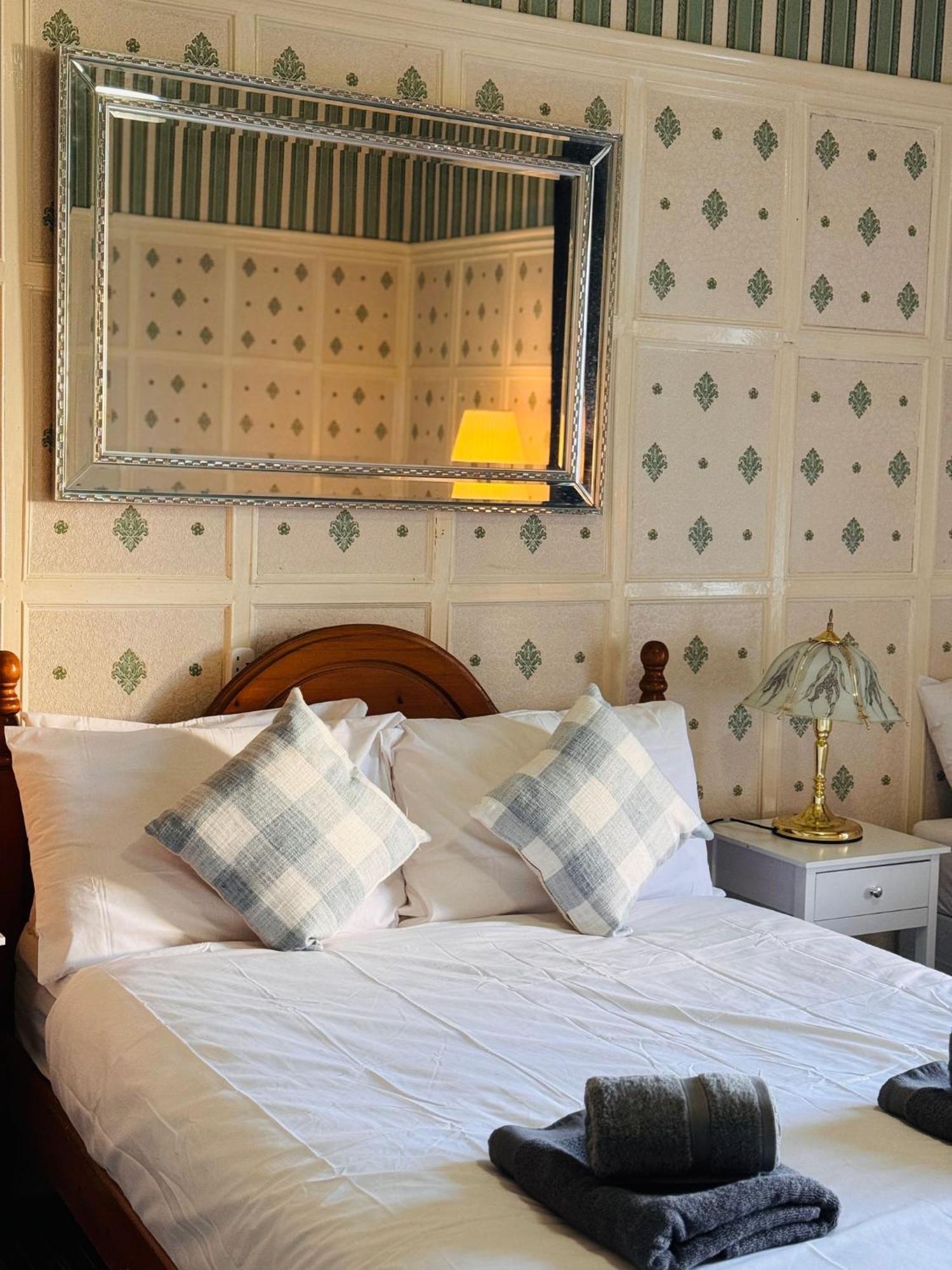 Edinburgh Travel Guest House Екстер'єр фото