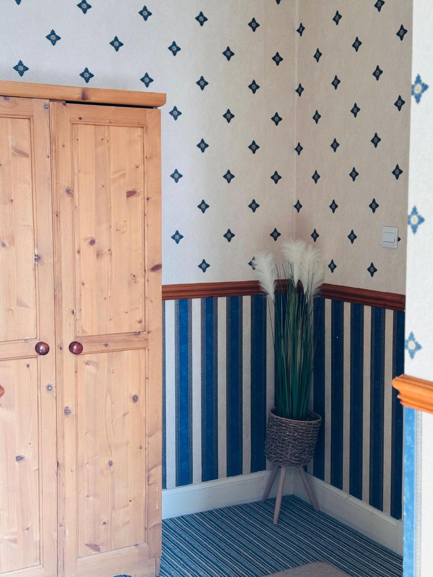 Edinburgh Travel Guest House Екстер'єр фото