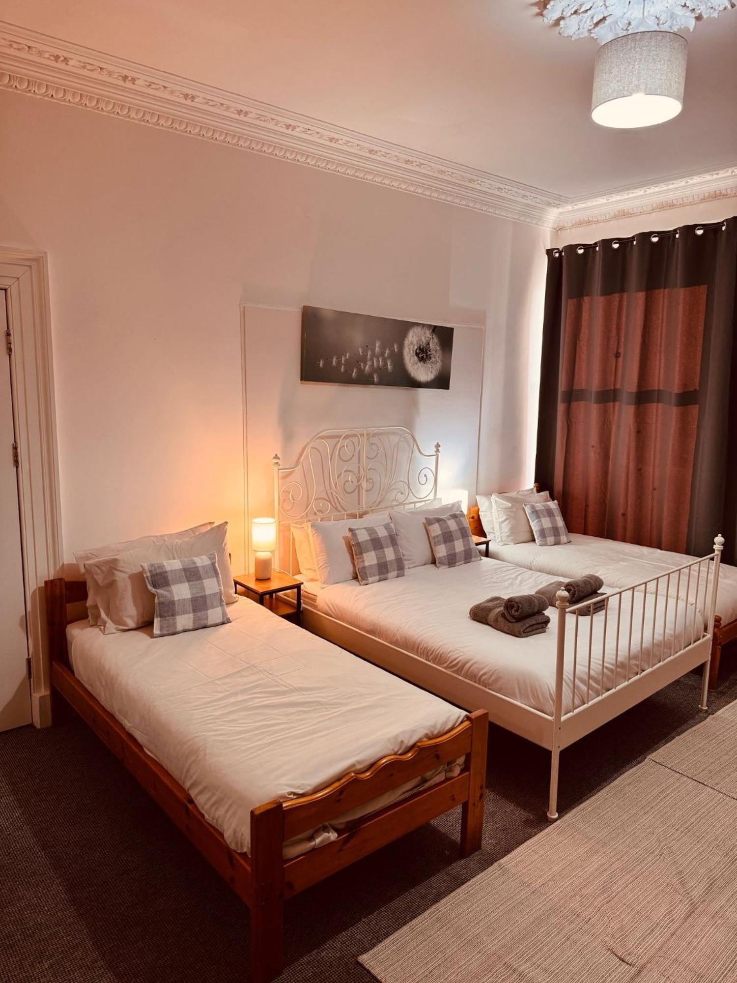 Edinburgh Travel Guest House Екстер'єр фото